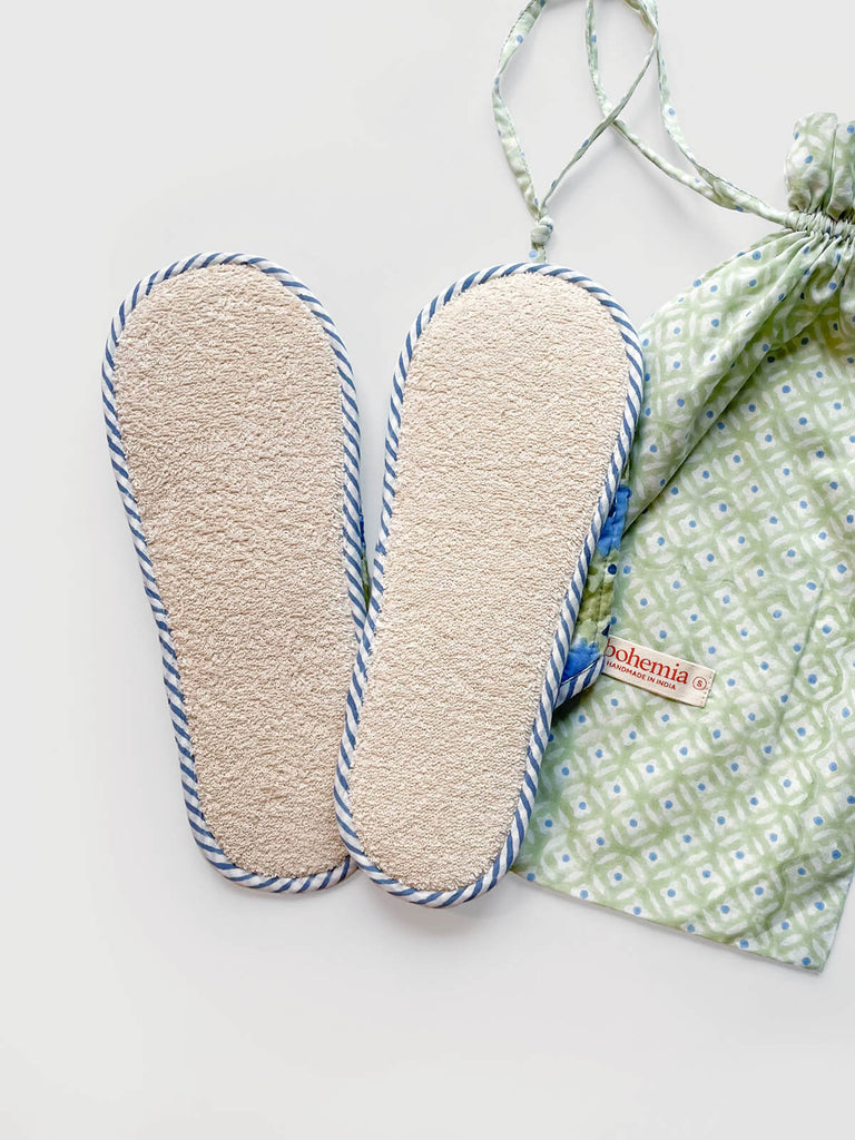 Lightweight carpet slippers with a natural towelling fabric sole, paired with a cotton voile drawstring bag | Bohemia