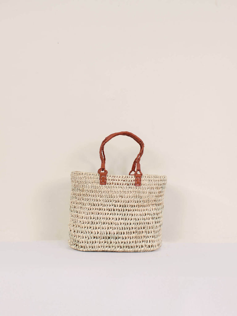 Small pleated leather handle basket in terracotta