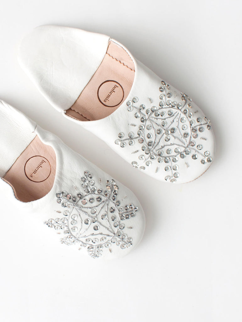 Moroccan Babouche Sequin Slippers, White & Silver (Pack of 2) | Bohemia Design