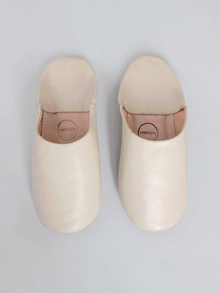 Moroccan Babouche Basic Slippers, Chalk | Bohemia Design