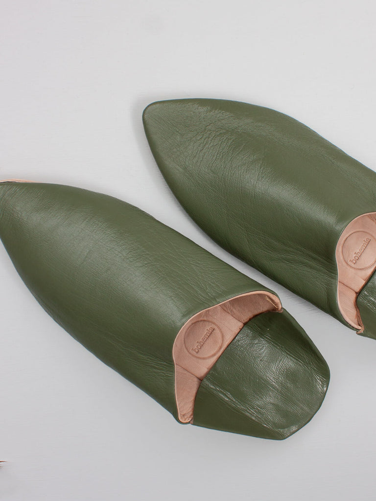 Moroccan Mens Pointed Babouche Slippers, Olive (Pack of 2) | Bohemia Design
