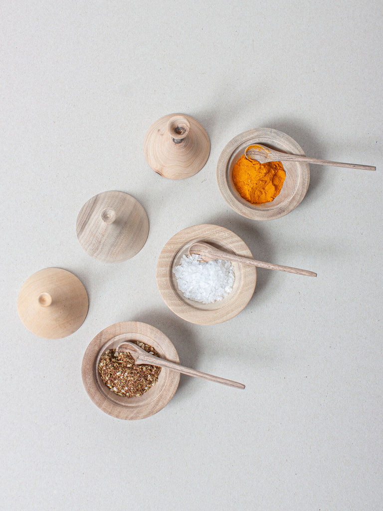Bohemia-Design-Walnut-Wood-Tagine-Spice-Pot-with-salt-spices