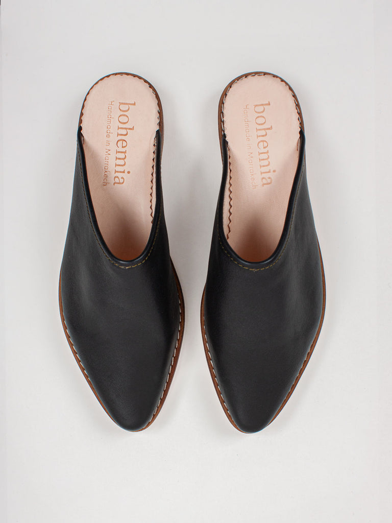 Leather mules in black leather by Bohemia Design